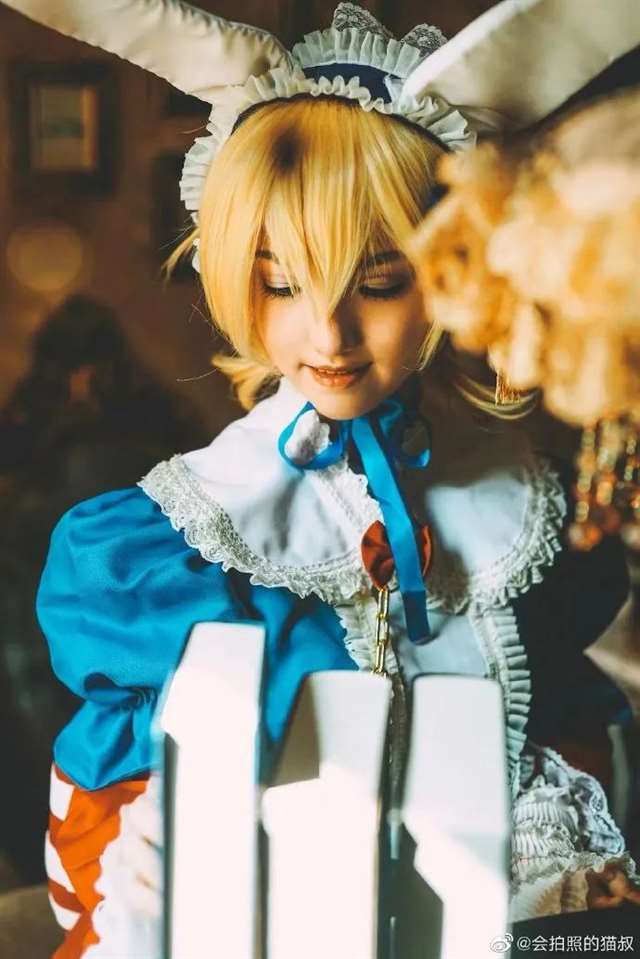 镜音连COSCN：雨霖摄影/后期：猫叔 妆娘：火鼠袭