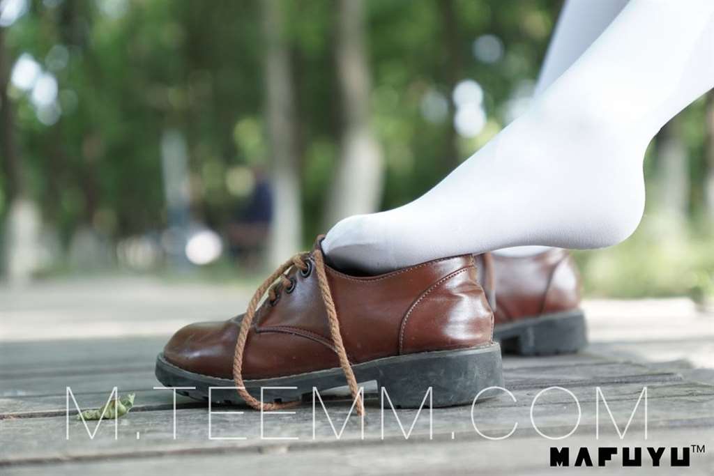 神乐坂真冬 jk制服完整版