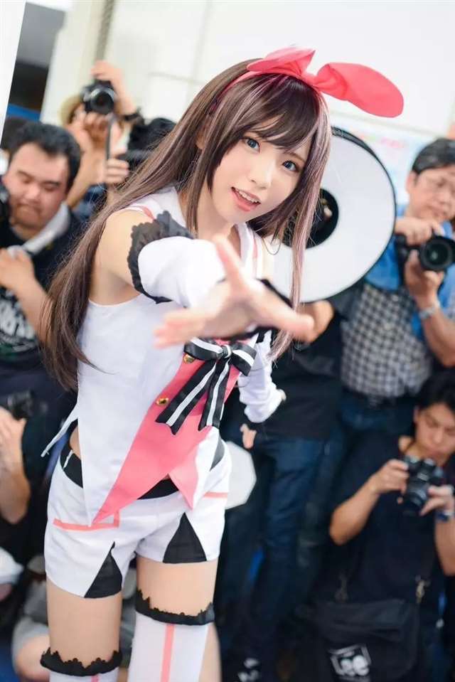 扮演虚拟YouTuber绊爱酱来参加WCS