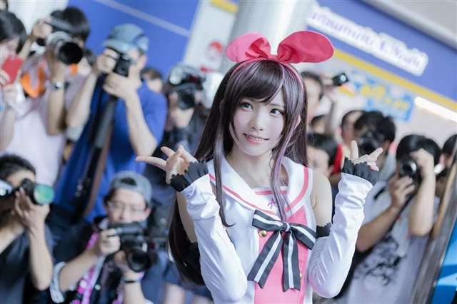 扮演虚拟YouTuber绊爱酱来参加WCS