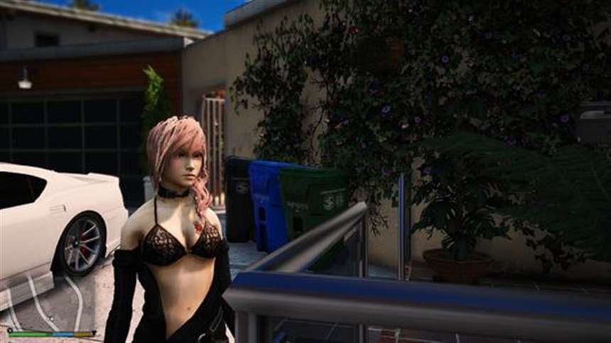 GTA5去掉女性角色内衣方法介绍