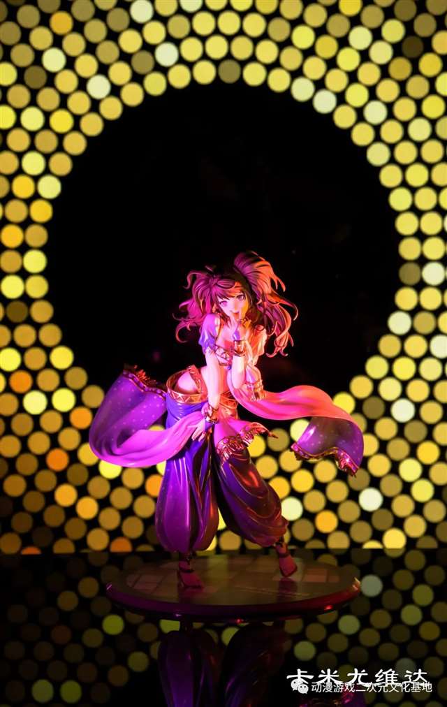 游戏“女神异闻录4”当中的角色，久慈川理世