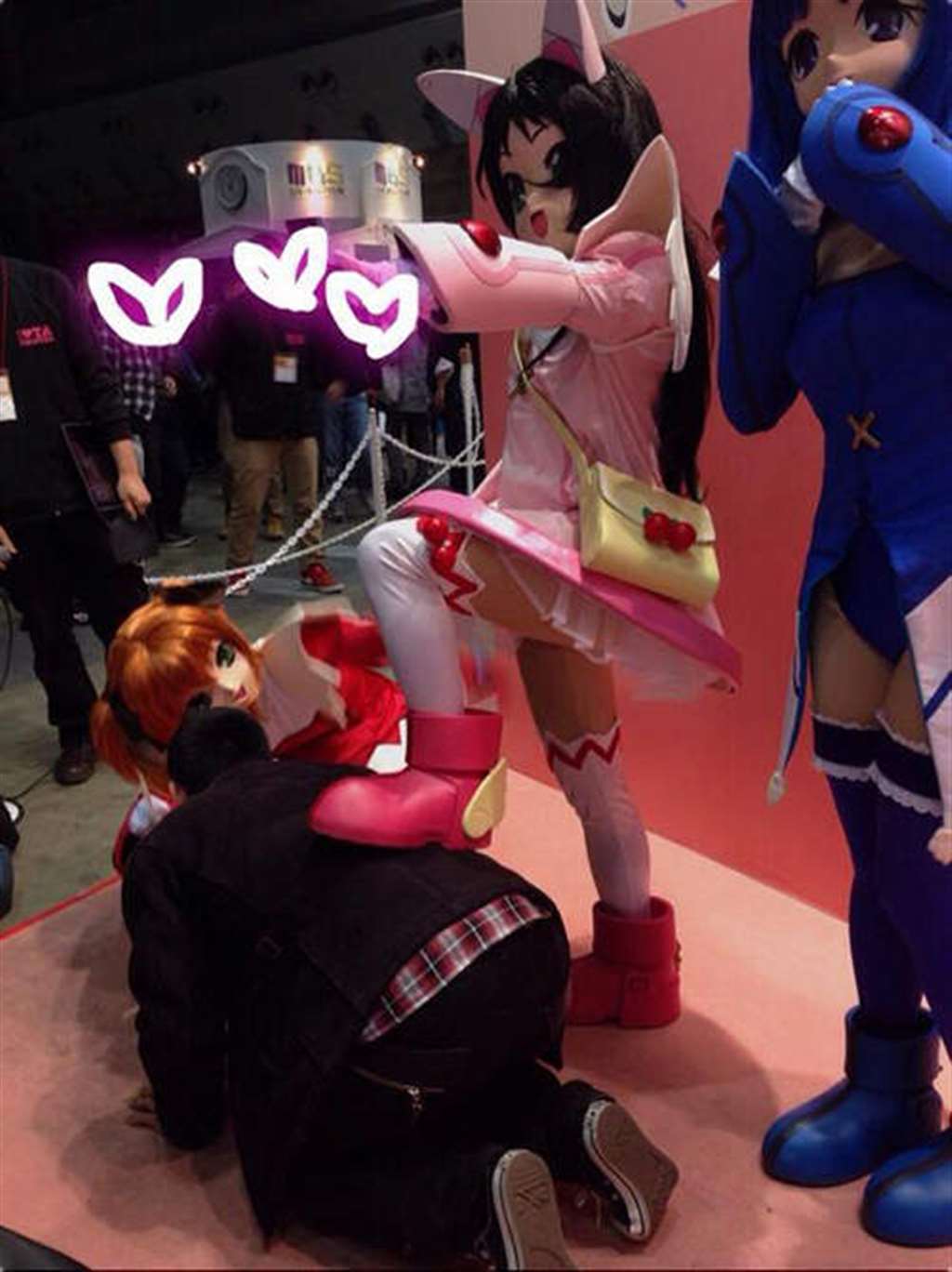 帅哥被虐抖m男女王s足控向游戏 サキュバ