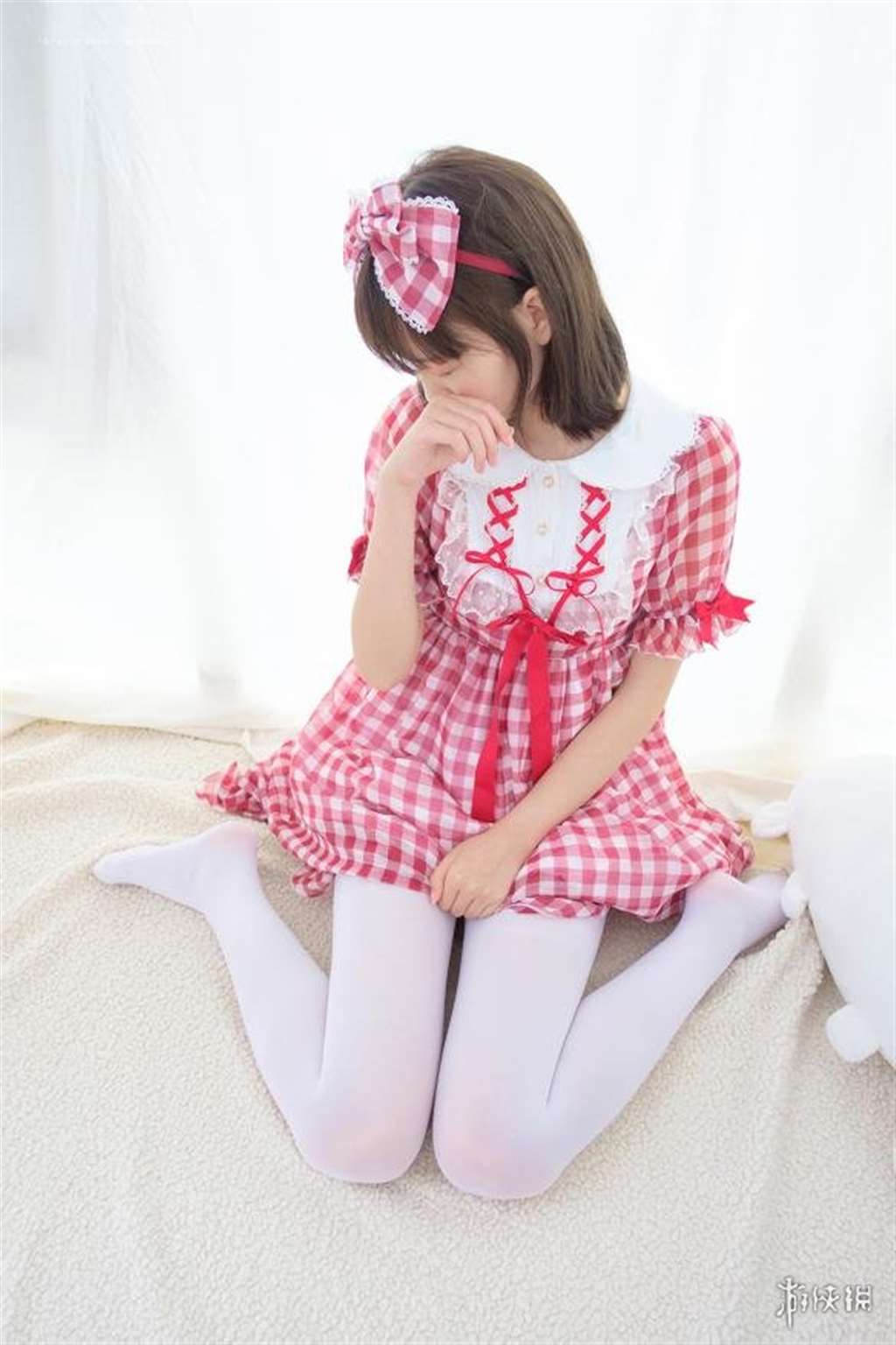 白丝h福利液液酱视频 当一个萌妹子穿上白丝