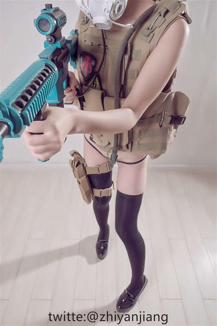 稚颜酱援交 runa酱 coser 援交5000rmb啪啪啪 [328mb-34p 92p 1v]