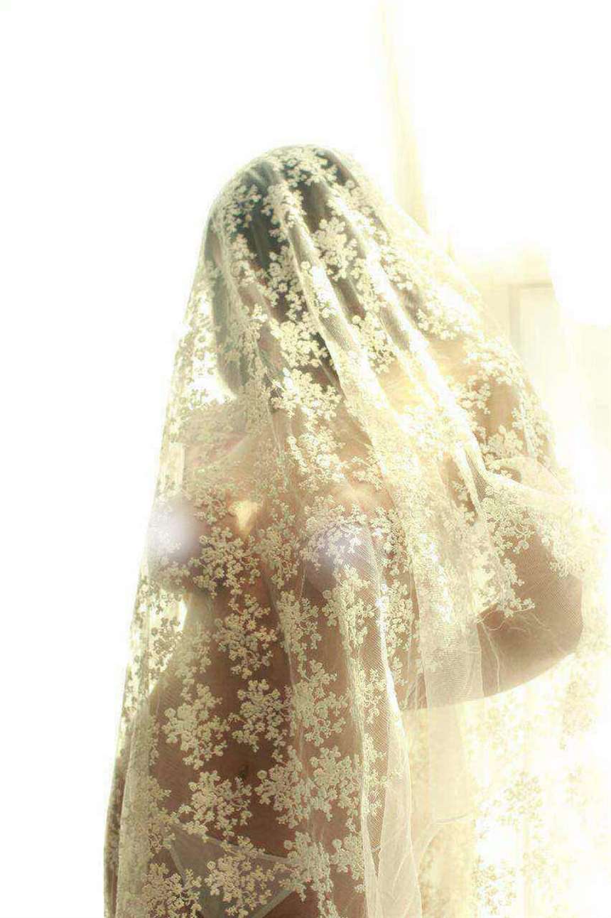 重温经典国产奶牛微博红人闫盼盼爆乳25套图