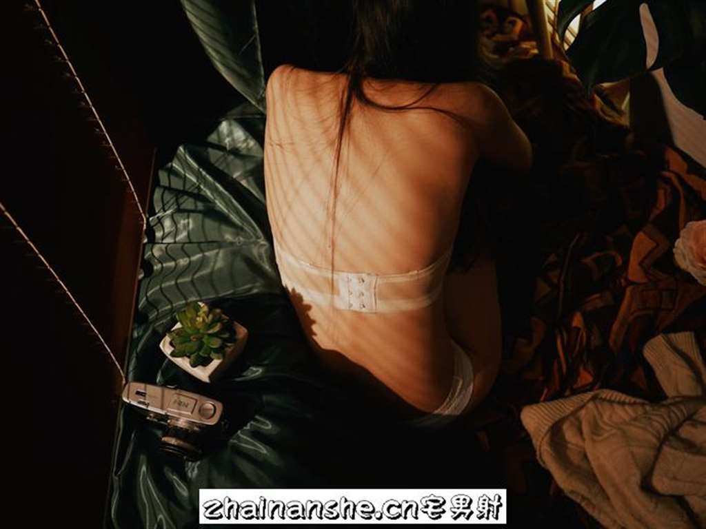 微博妹子@shika小鹿鹿[42套]最全资源合集