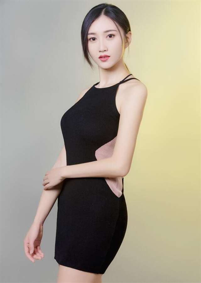 斗鱼小小玉酱零售版付费写真套图