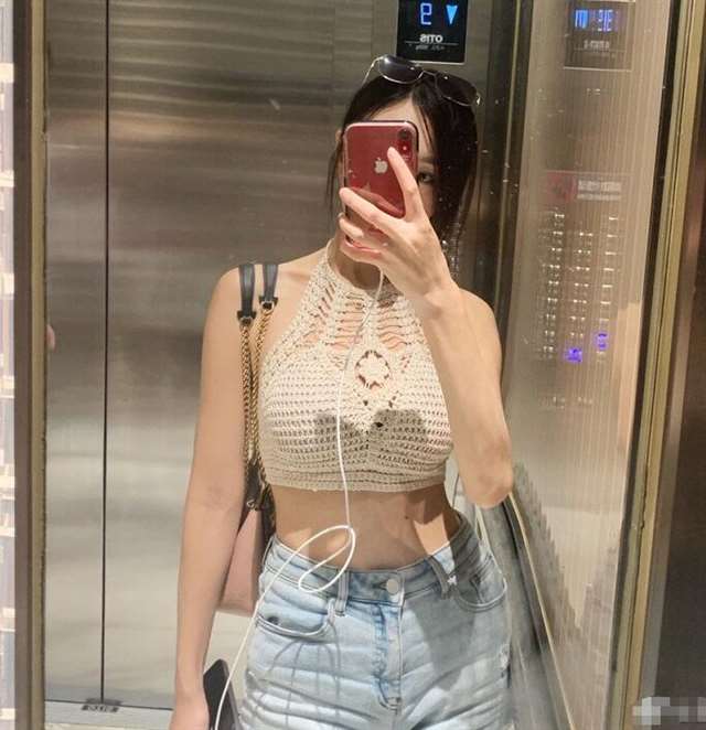 斗鱼小小玉酱零售版付费写真套图