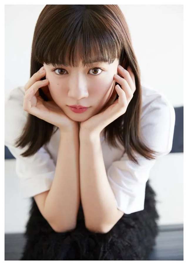 永野芽郁写真限定《No cambia》