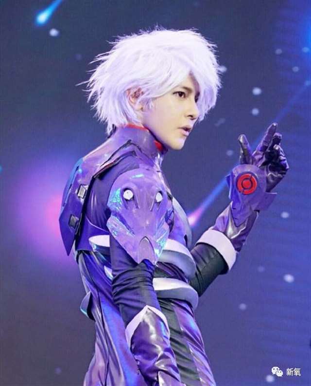 cos圈,一个群魔乱舞的狂乱世界~！