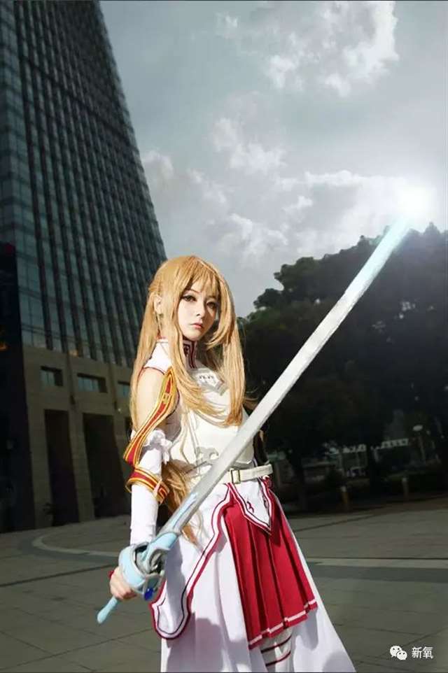 cos圈,一个群魔乱舞的狂乱世界~！