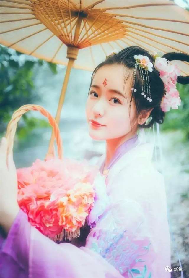 cos圈,一个群魔乱舞的狂乱世界~！