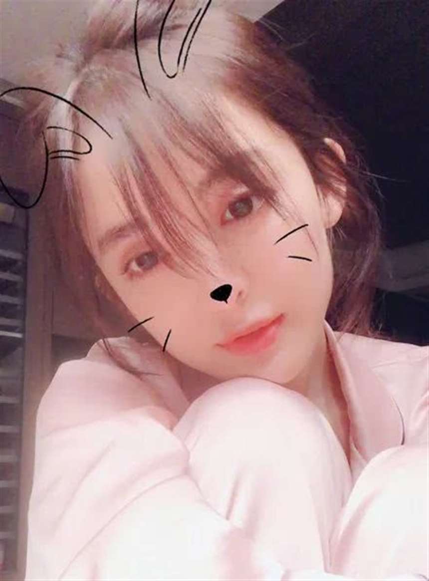 是依酱呀微博小号  21套合集 无水印