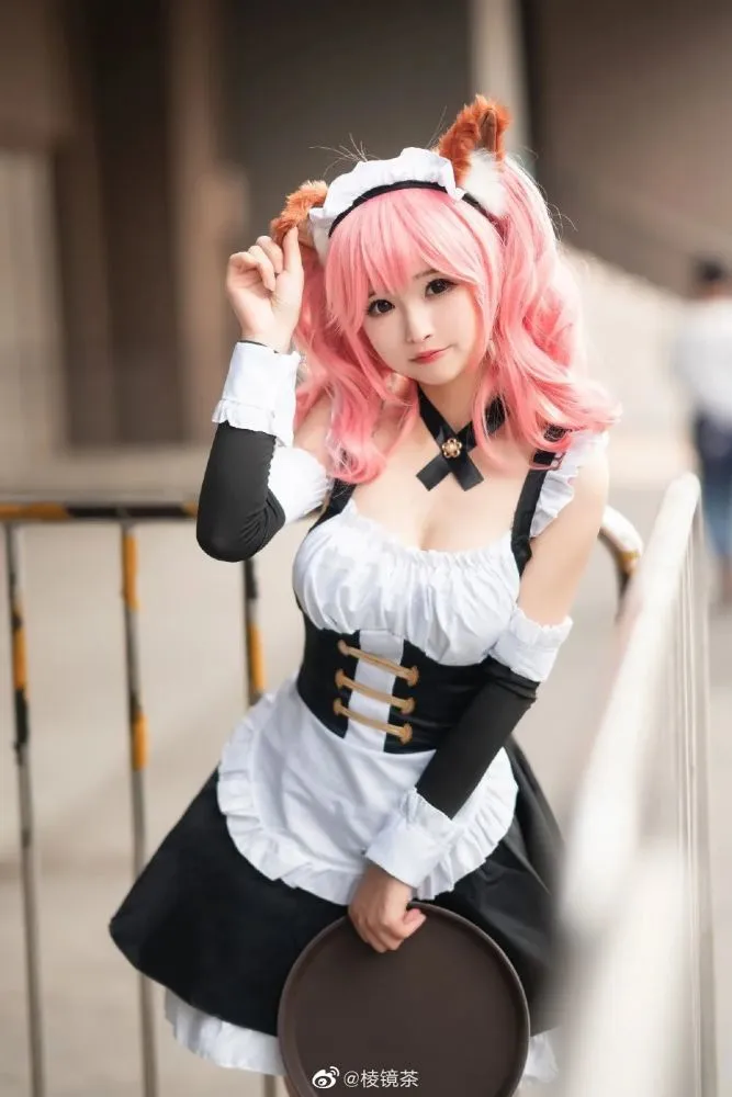 微博小姐姐：西米鹿kiko