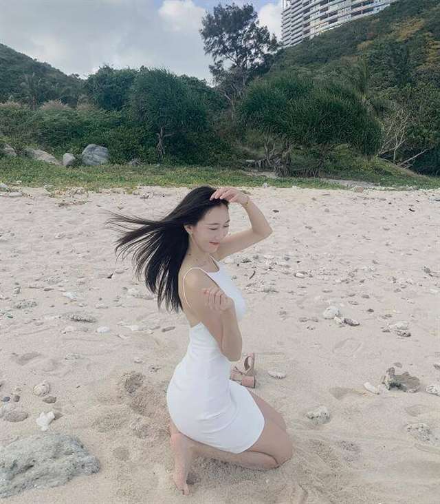 斗鱼小小玉酱全套生活性感写真