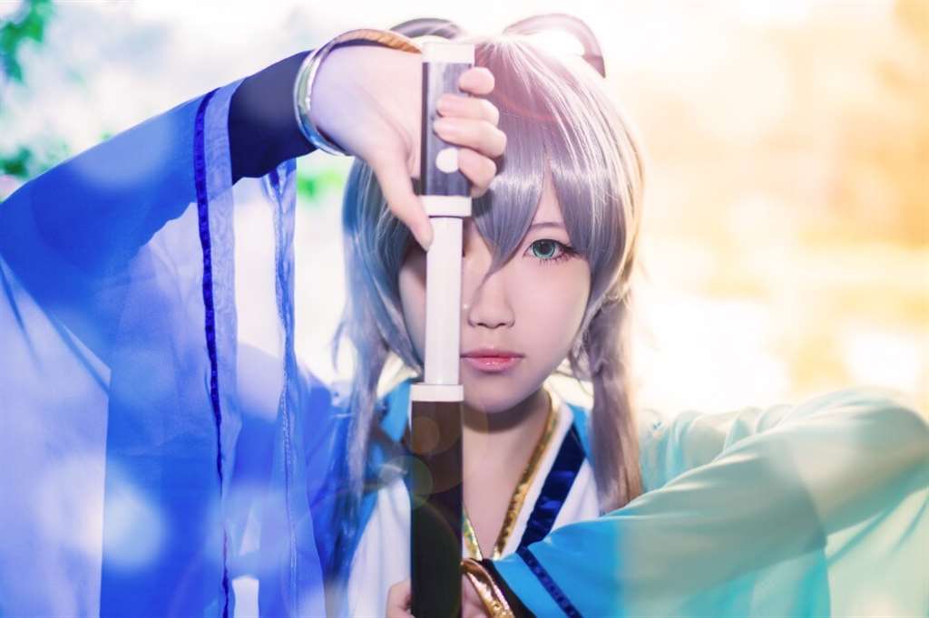 cosplay #v家 #动漫 #刀剑春秋 #洛天依 #虚拟歌姬 (点击浏览下一张趣图)