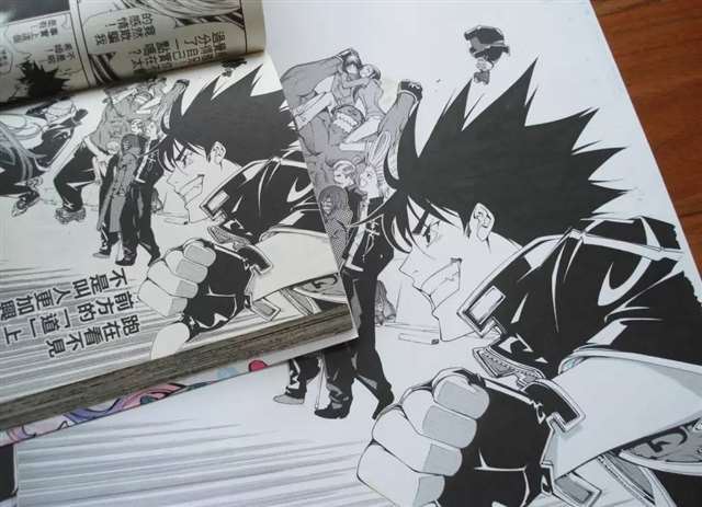 漫画画师大暮维人年轻时的画作