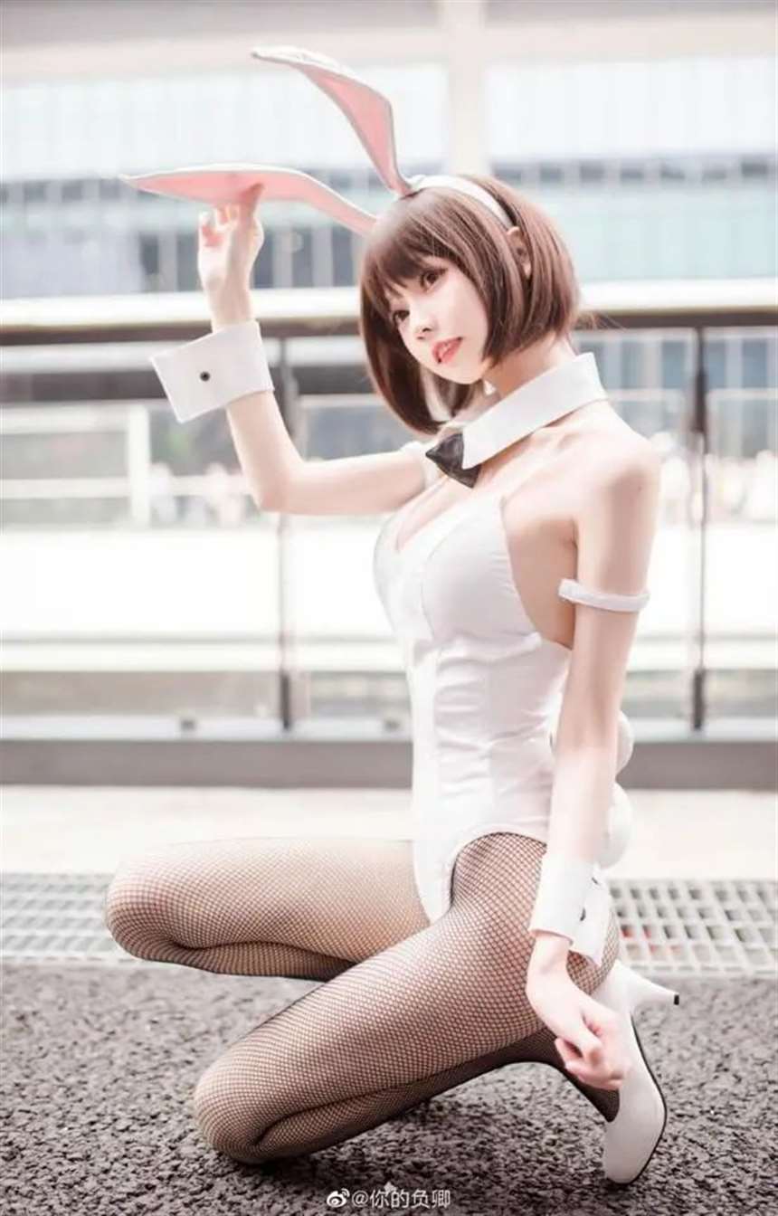 仙气小姐姐你的负卿，撩人的美腿，直接舔屏