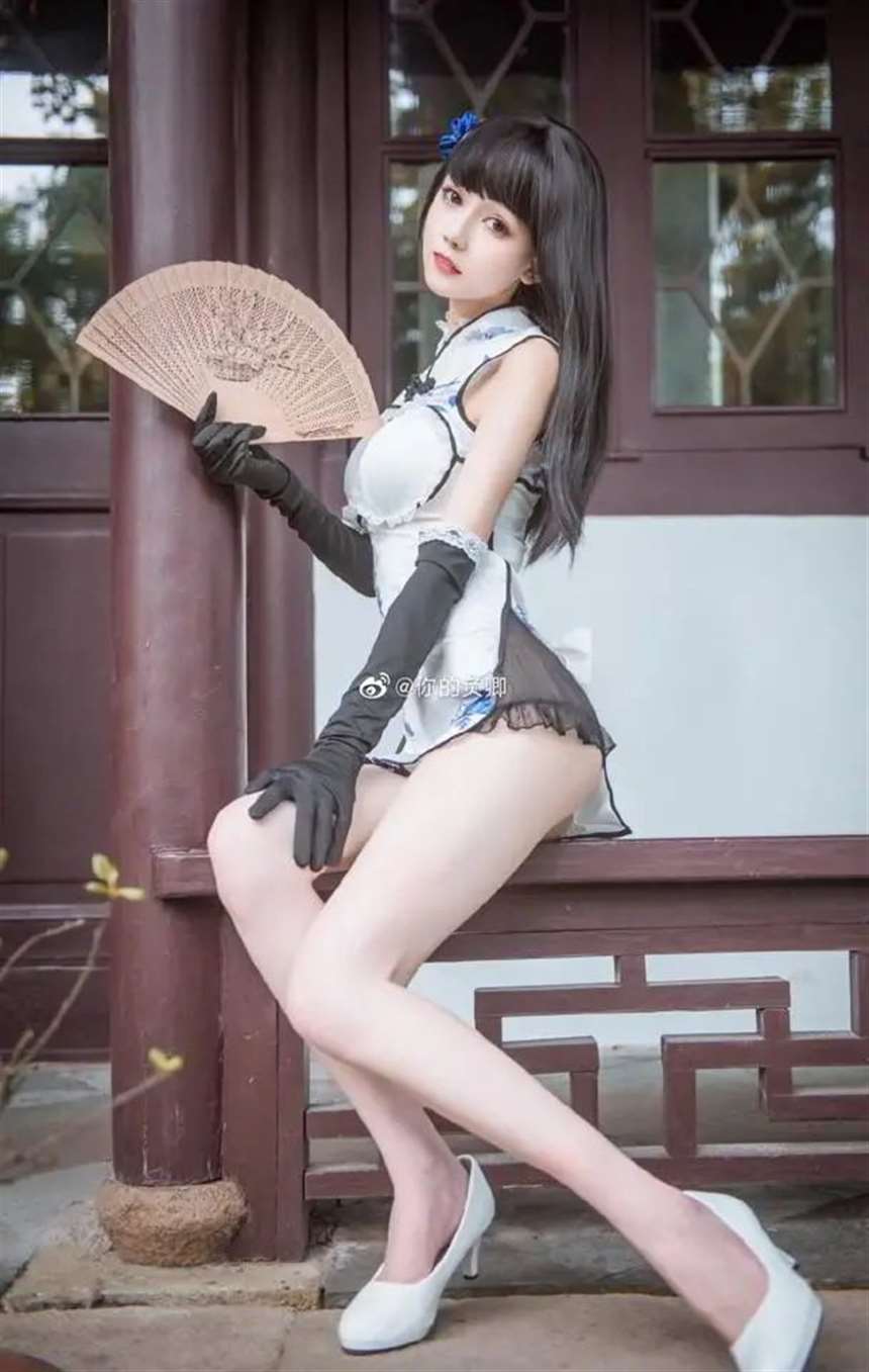 仙气小姐姐你的负卿，撩人的美腿，直接舔屏