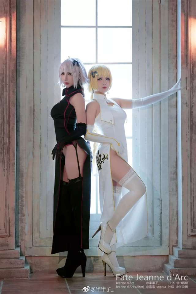 日常分享COS美图 性感COS半半酱