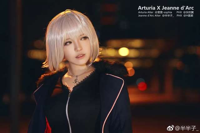 日常分享COS美图 性感COS半半酱