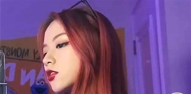 “阳台事件”，刀小刀被c流水，就问这谁顶得住？