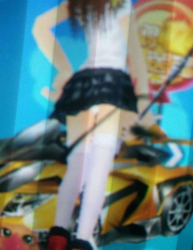 QQ飞车手游女角色去衣图哪里找？