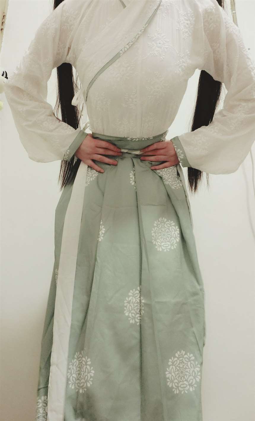 【网红少女】西尔酱—汉服腰