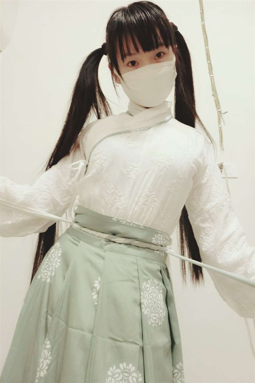 【网红少女】西尔酱—汉服腰
