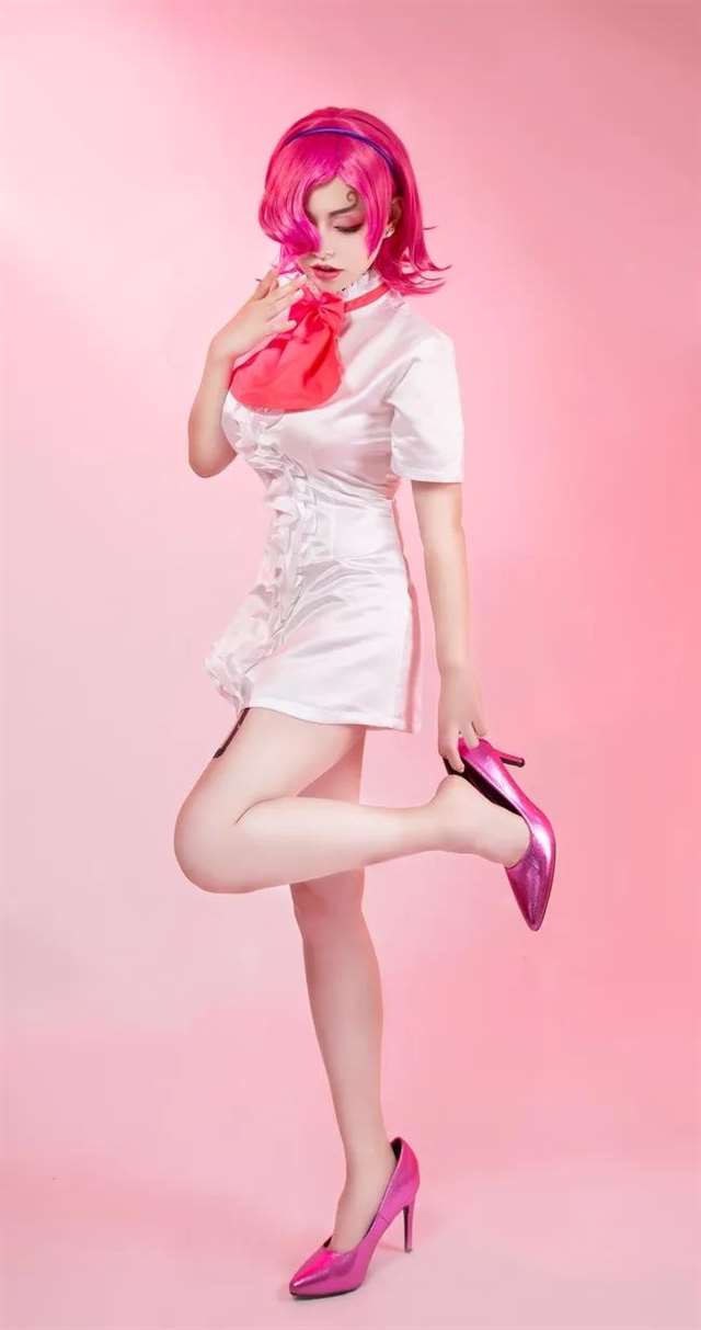 海贼王文斯莫克·蕾玖cos Cn：神秘得带头大哥