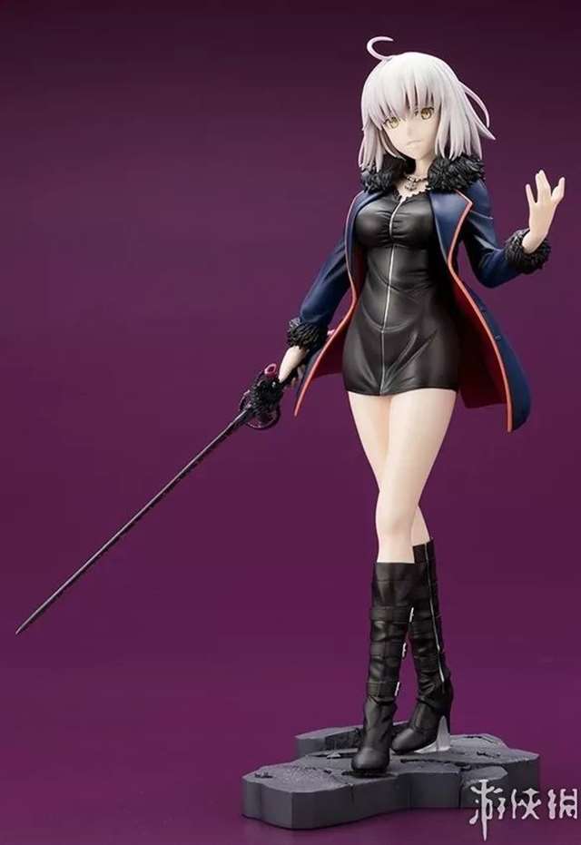 《Fate/Grand Order》中的幼女贞德表情就是一脸不屑！