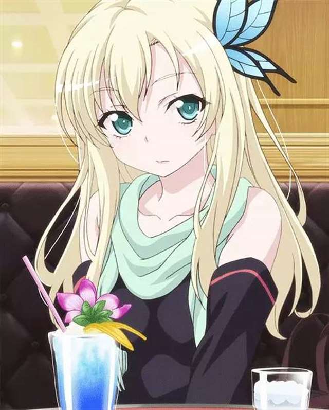 巨乳牛乳金发碧眼【二次元福利】柏崎星奈专场