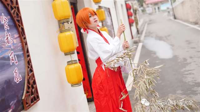 《lovelive!》星空凛巫女服cos：笑颜 微博：_李笑颜