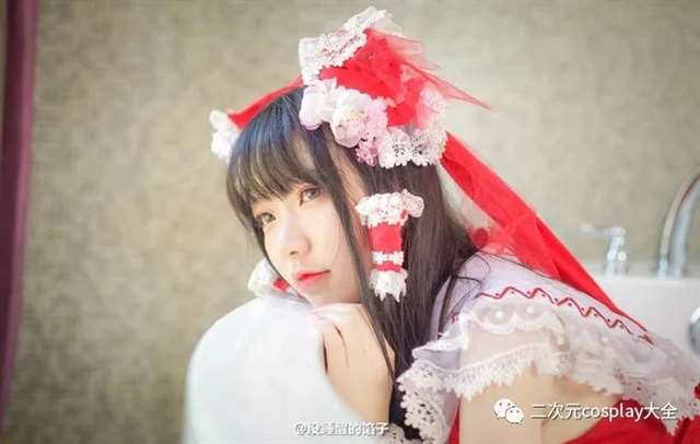 博丽灵梦，《东方Project》 coser@没睡醒的馅子