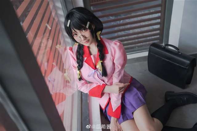  Cos—《化物语》羽川翼 小姐姐cn：@瓜希酱