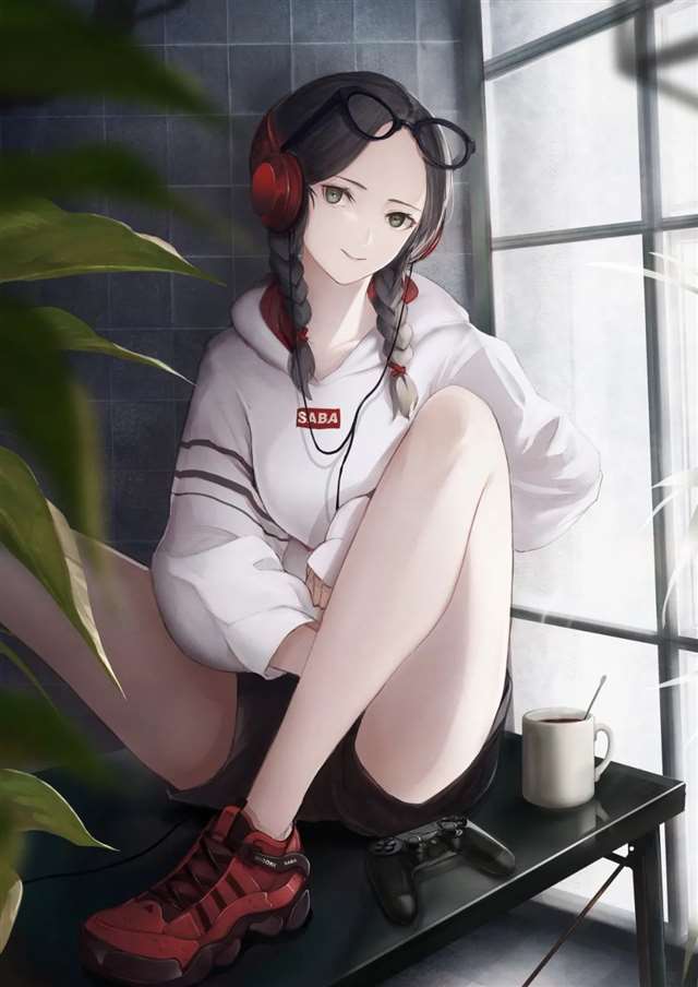 动漫图片女生:画师marumoru作品欣赏