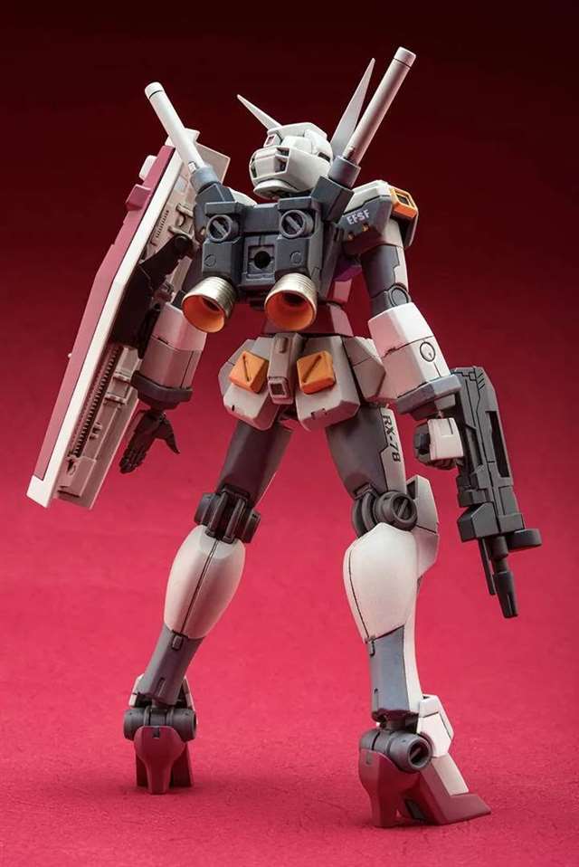 较女性化的高达 突然感觉有一点那个什么。