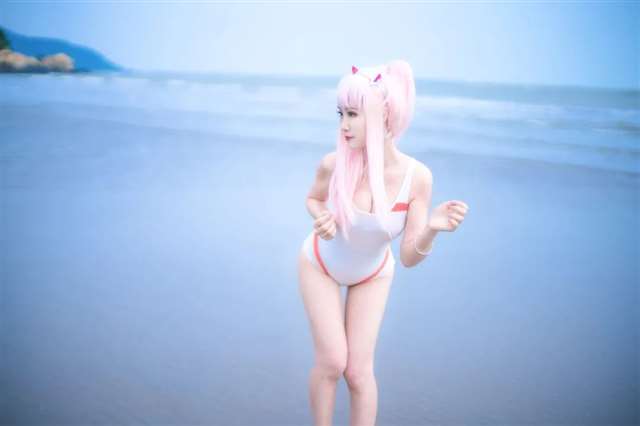 『Coser小伊』 国家队02泳装