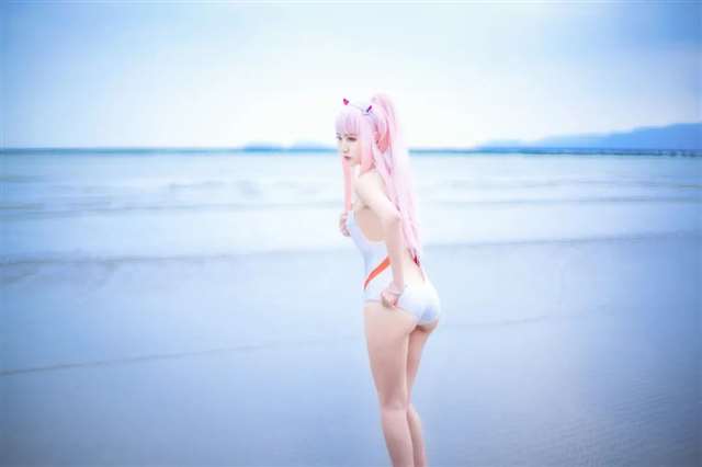 『Coser小伊』 国家队02泳装