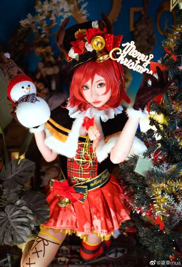 coser@凌草mua给我们带来了《lovelive》西木野真姬的cosplay