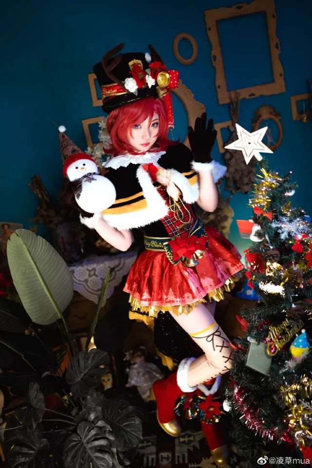 coser@凌草mua给我们带来了《lovelive》西木野真姬的cosplay
