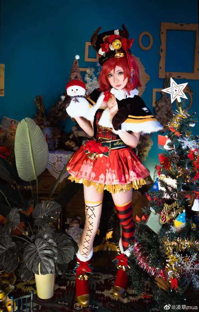 coser@凌草mua给我们带来了《lovelive》西木野真姬的cosplay