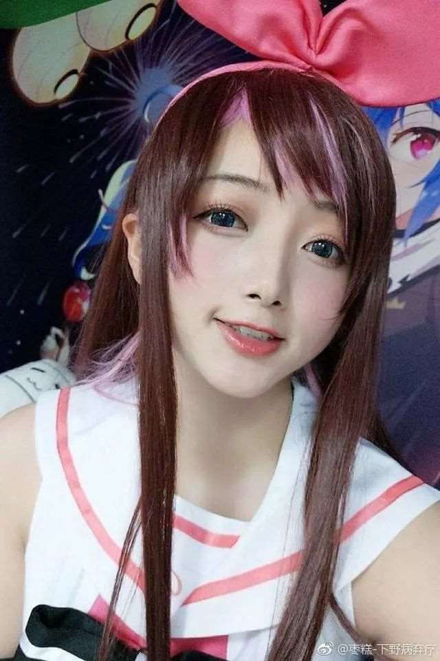 知名Coser《枣糕》