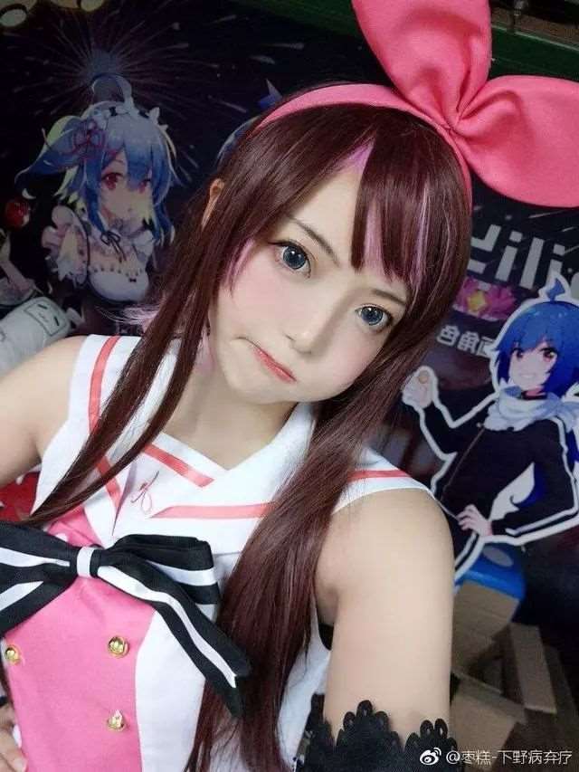 知名Coser《枣糕》