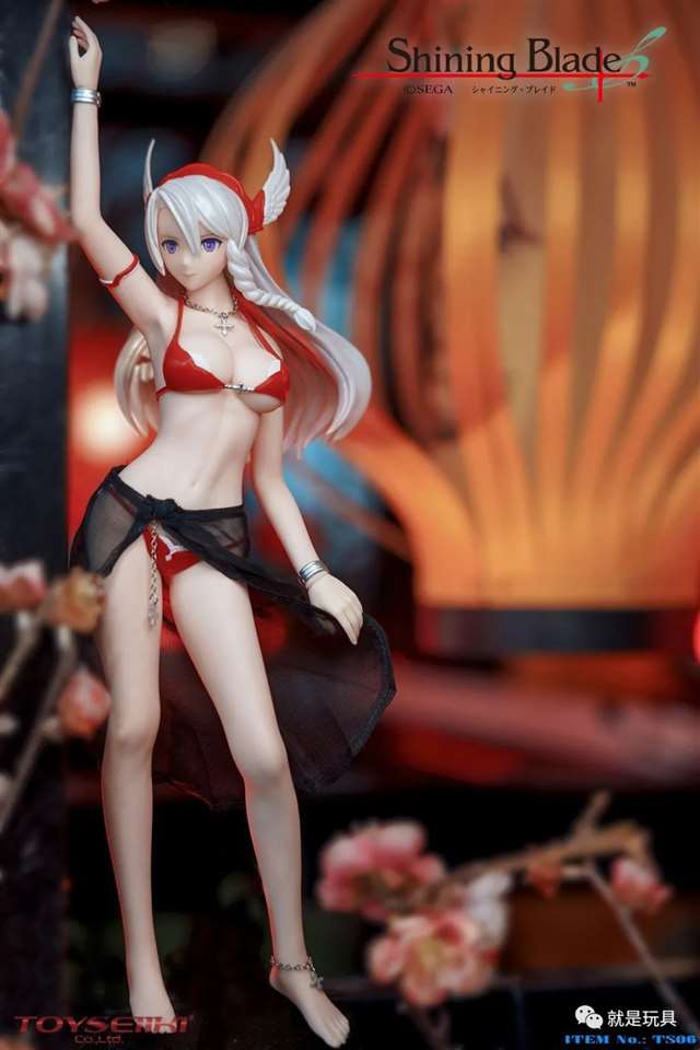 包胶美少女《光明之刃》中“红之战巫女”罗莎琳德.菲蕾雅的泳装造型