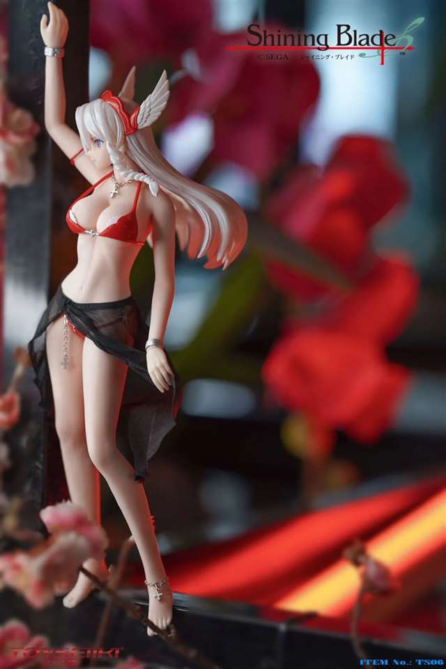 《光明之刃》萝泽琳蒂可动人偶