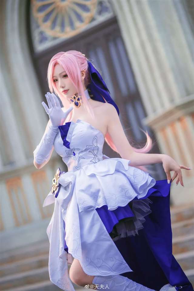 COS《永远的7日之都》珈儿的小姐姐