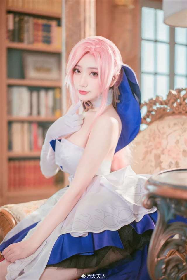 COS《永远的7日之都》珈儿的小姐姐