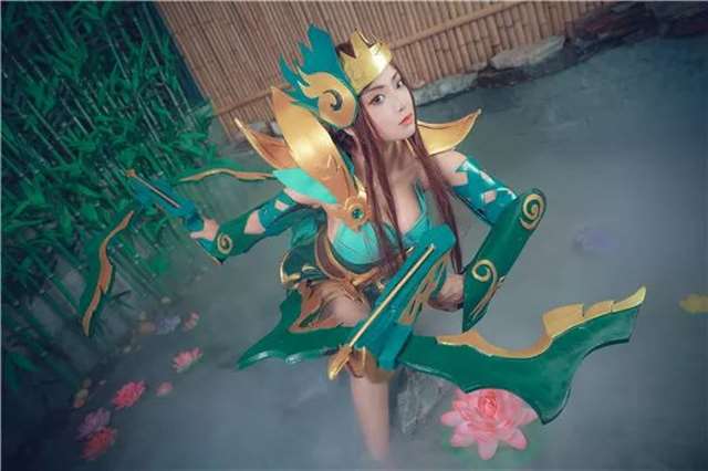 王者荣耀cos 本期小仙女姐姐：枣糕 清秀的森之风灵虞姬